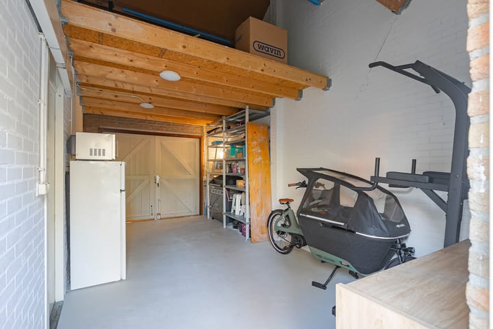 Foto 28 van L.T.M.-weg 105