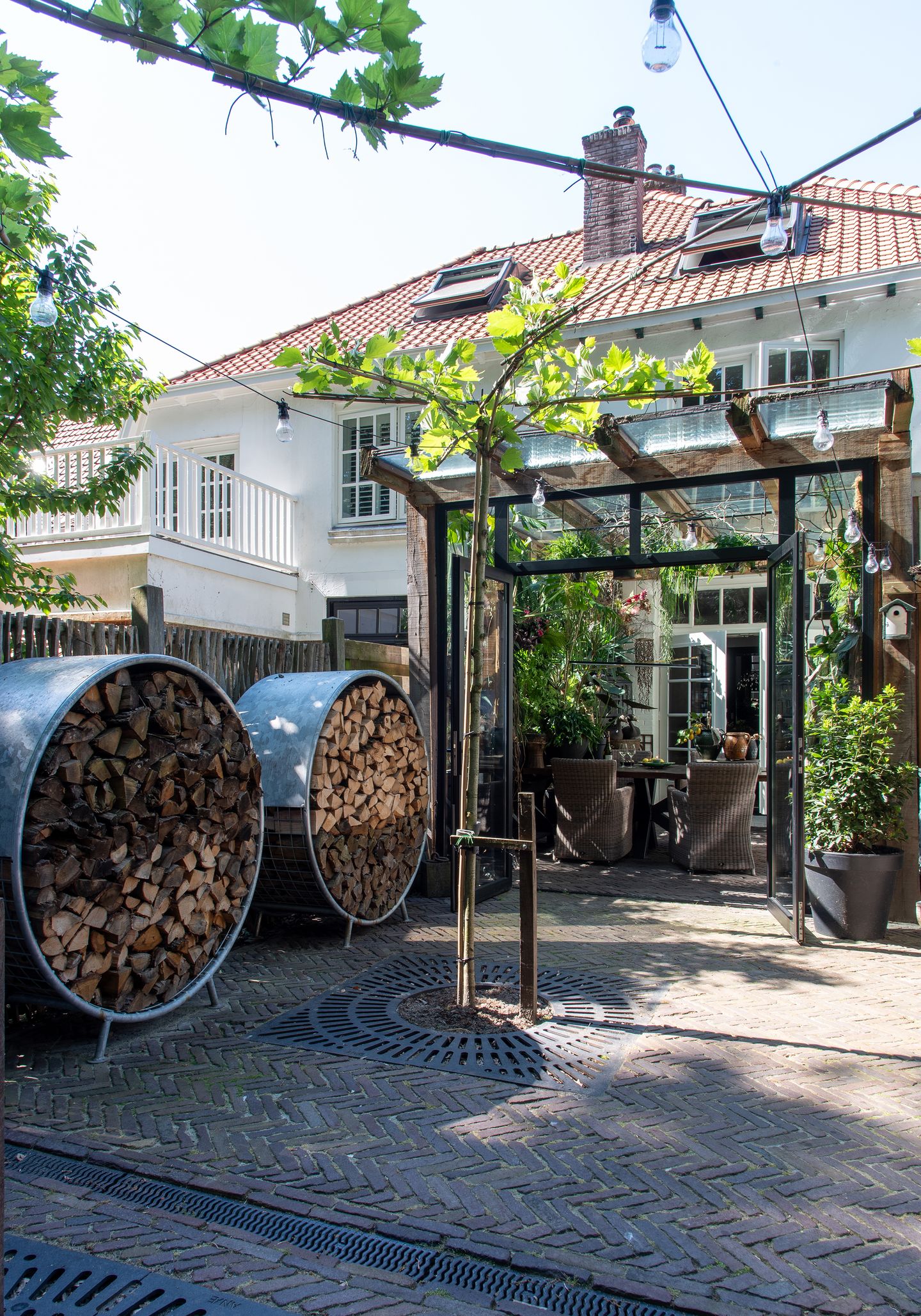 Foto 19 van Burg van der Lelysingel 21