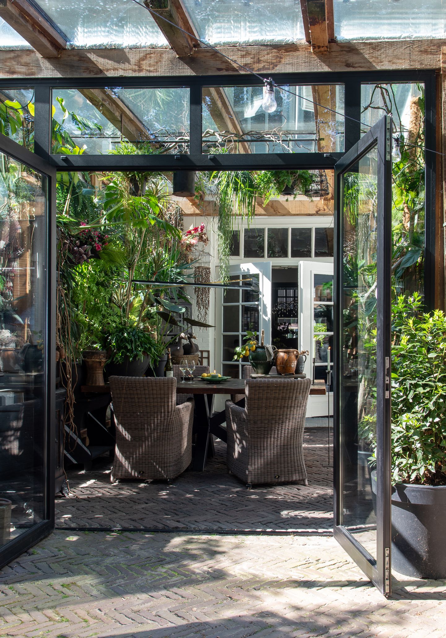 Foto 20 van Burg van der Lelysingel 21