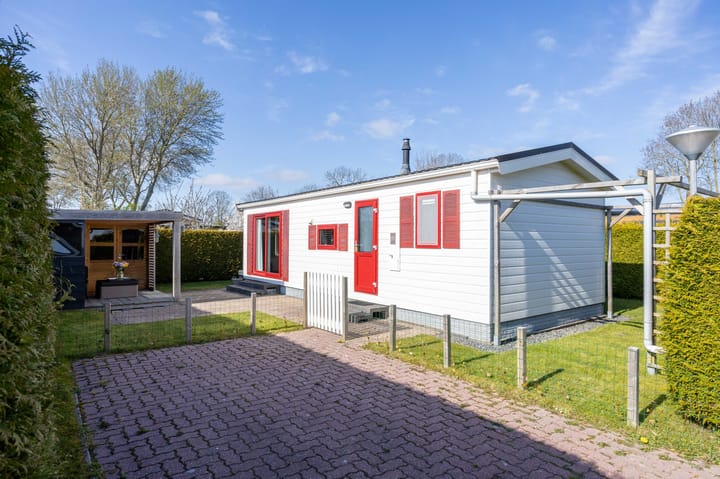 Foto 1 van Vogels' tún 111