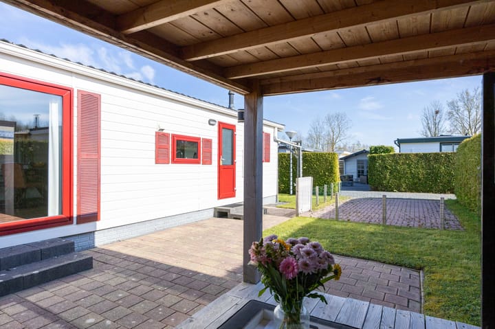 Foto 4 van Vogels' tún 111