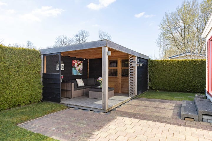 Foto 7 van Vogels' tún 111