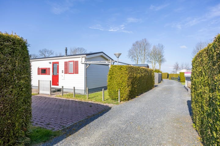 Foto 32 van Vogels' tún 111