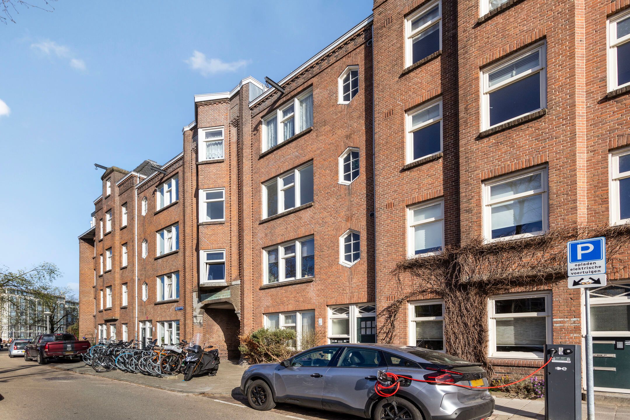 Photo 21 of Jozef Israëlskade 8-C