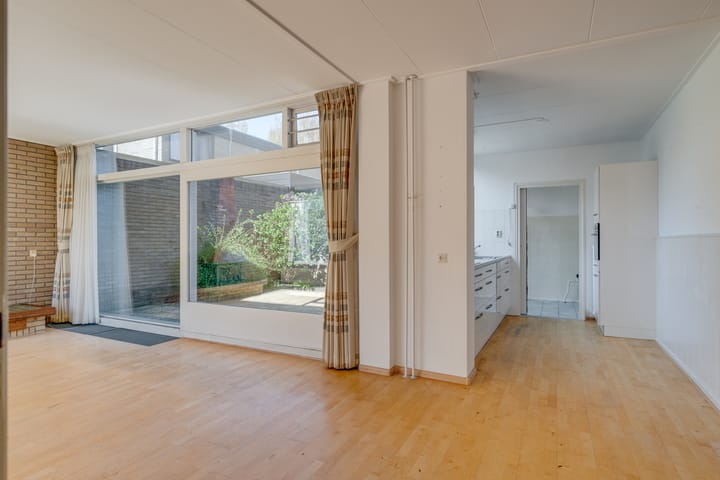 Foto 3 van Lijsterbesstraat 6