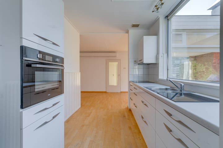 Foto 15 van Lijsterbesstraat 6