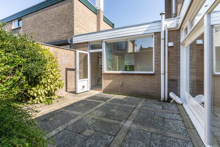 Foto 20 van Lijsterbesstraat 6