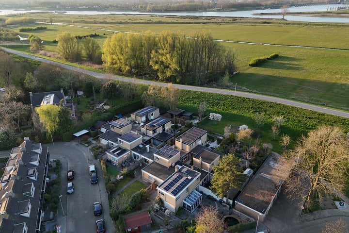 Foto 47 van Lijsterbesstraat 6
