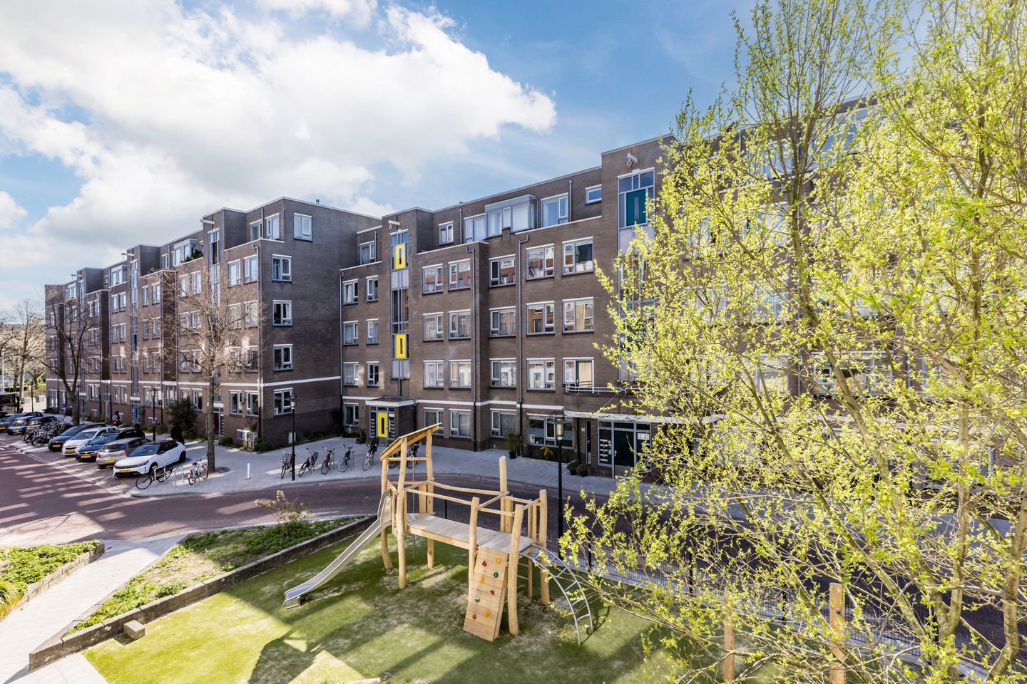 Foto 19 van Von Zesenstraat 332