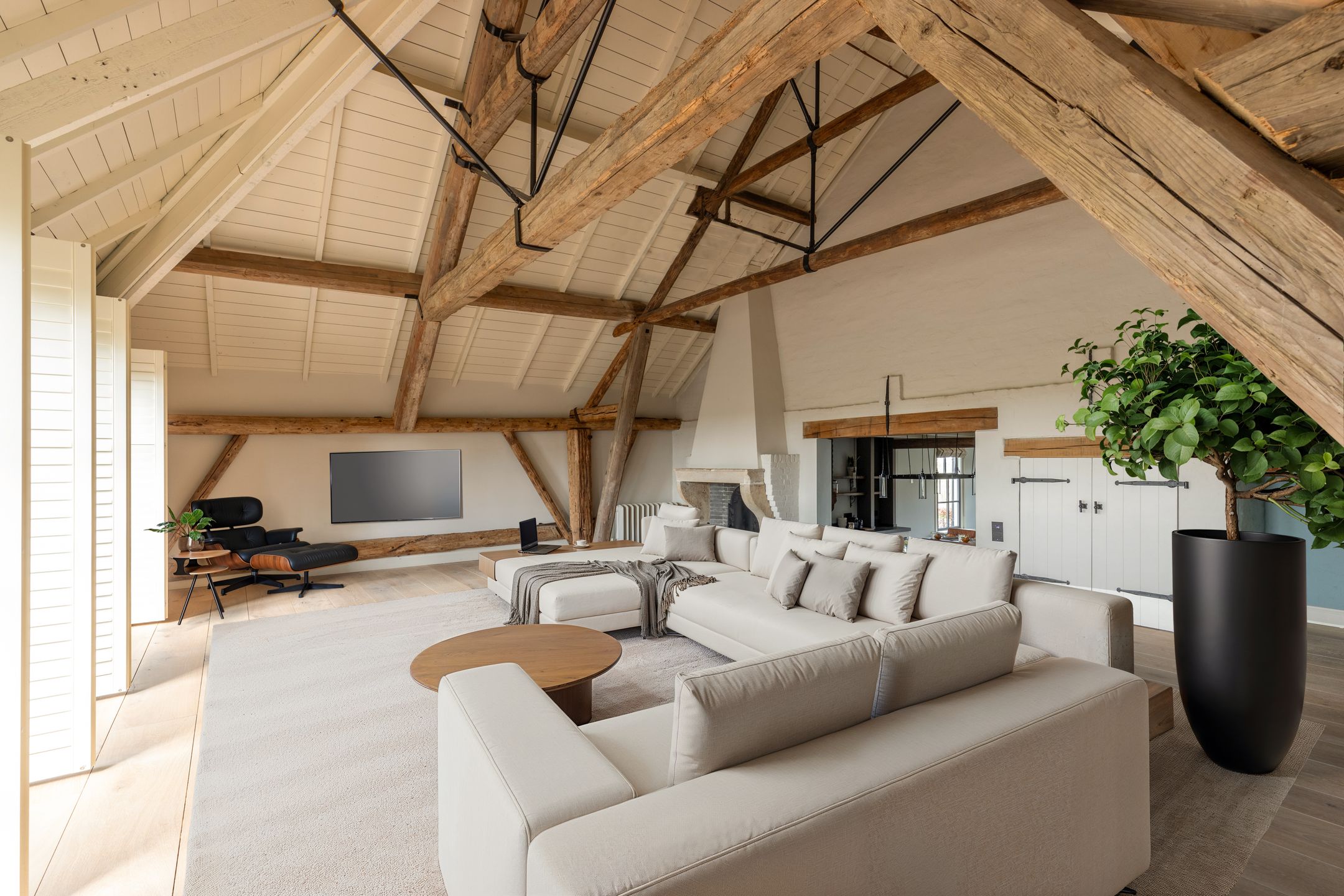 Foto 9 van Zuiderlingedijk 103