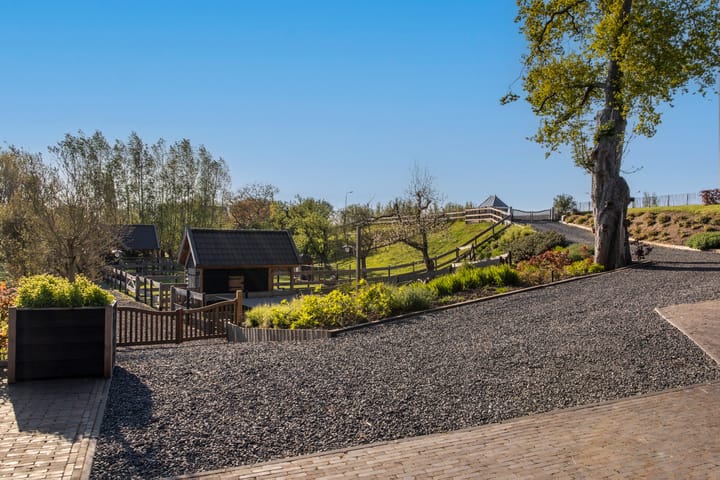 Foto 32 van Zuiderlingedijk 103