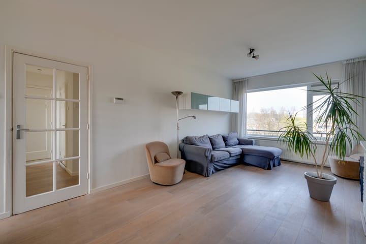 Foto 11 van Burgemeester Norbruislaan 330