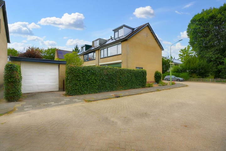 Photo 40 of Marmontweg 6