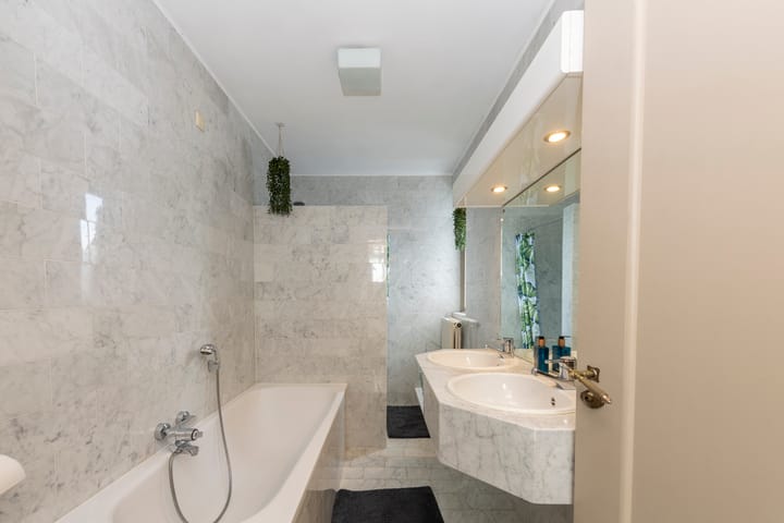 Foto 35 van Burgemeester Panislaan 17-B