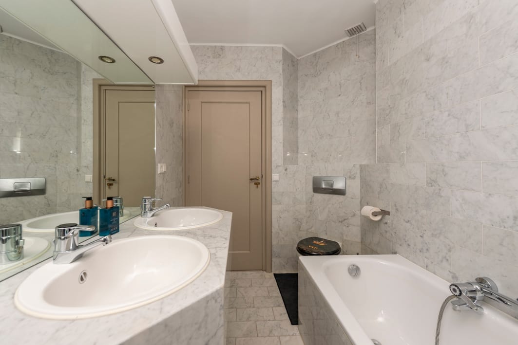 Foto 36 van Burgemeester Panislaan 17-B