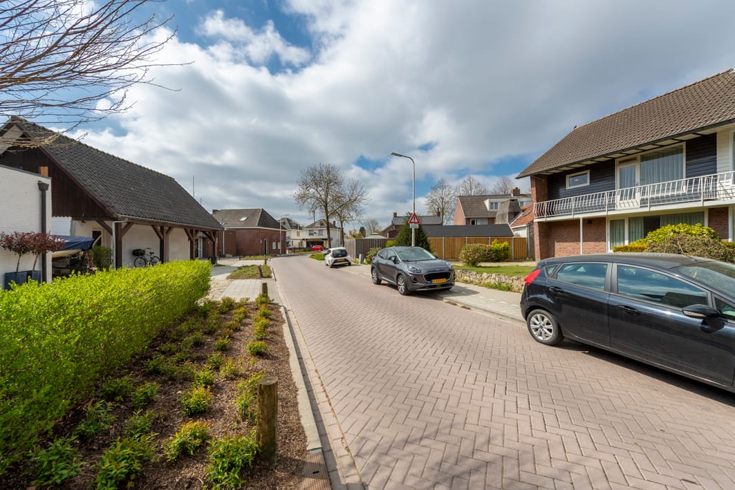 Foto 47 van Burgemeester Panislaan 17-B