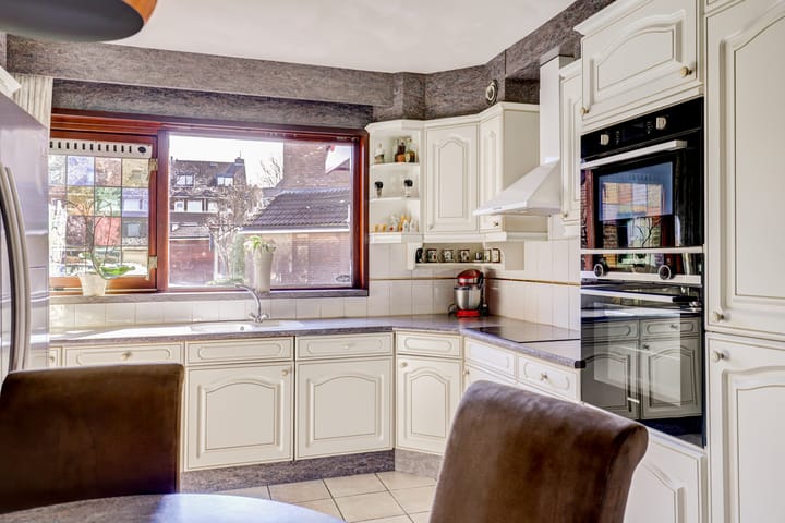 Foto 14 van Anna van Hensbeeksingel 353