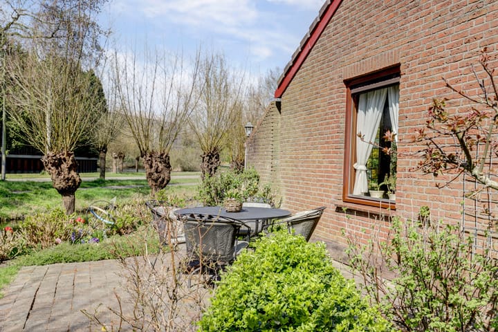 Foto 37 van Anna van Hensbeeksingel 353