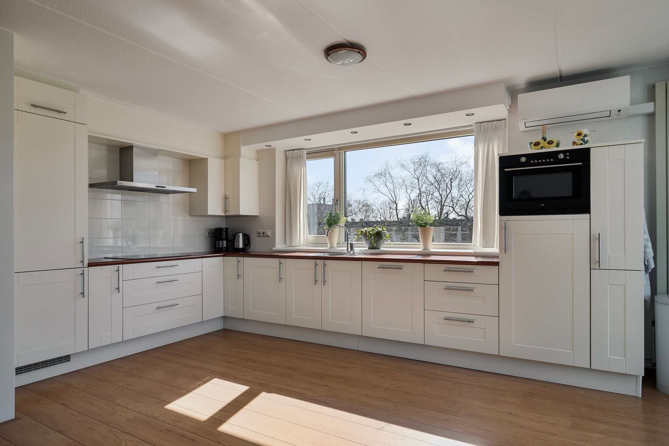 Foto 3 van Paladijnenweg 37