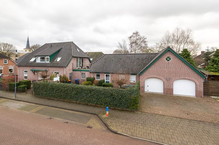 Bekijk foto van IJsselstraat 7