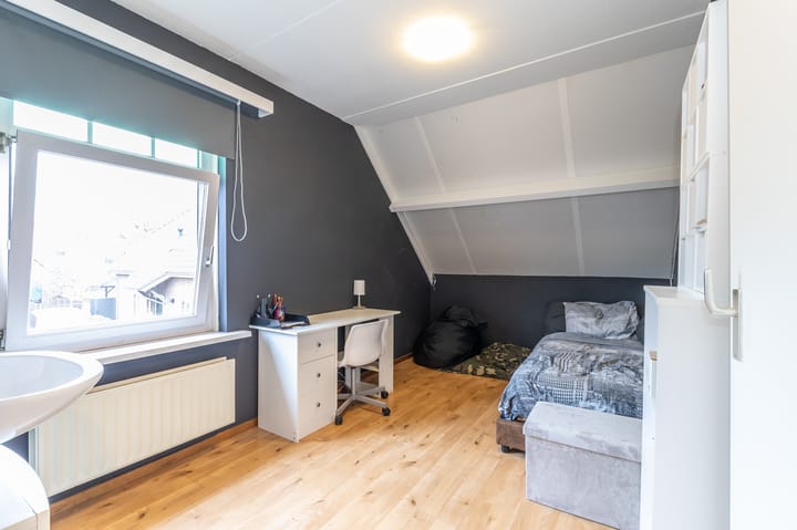 Photo 32 of IJsselstraat 7