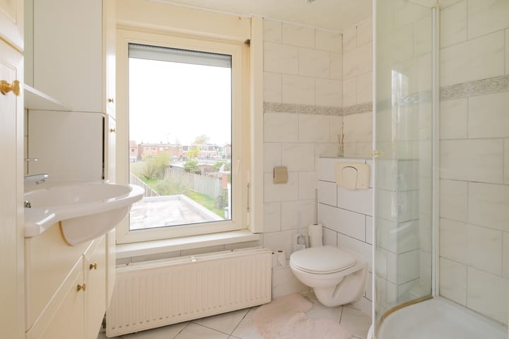 Foto 15 van Bornerbroeksestraat 125