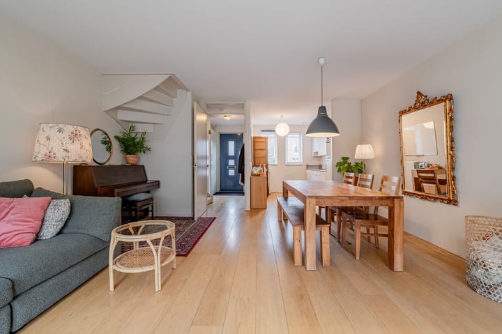 Photo 10 of John Napierstraat 40