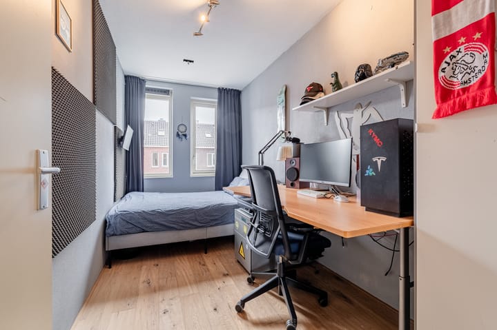 Photo 22 of John Napierstraat 40