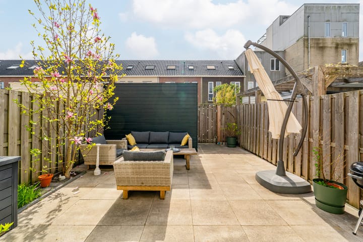 Photo 29 of John Napierstraat 40