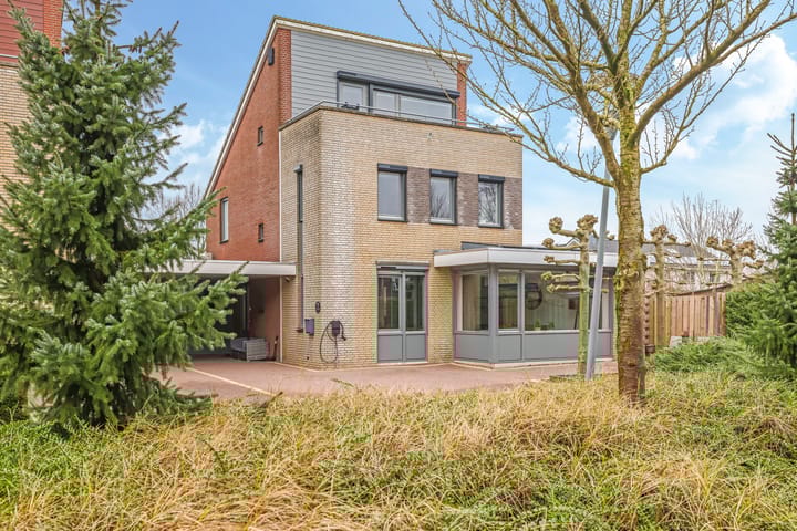 Foto 12 van Amaryllisstraat 15