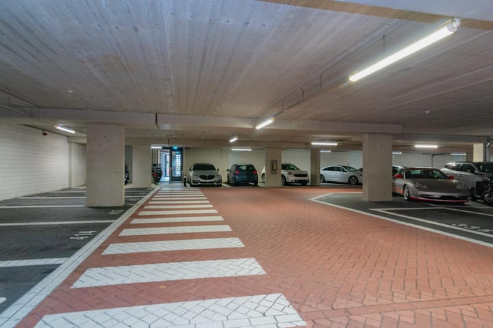 Photo 3 of Brigantijnlaan 211