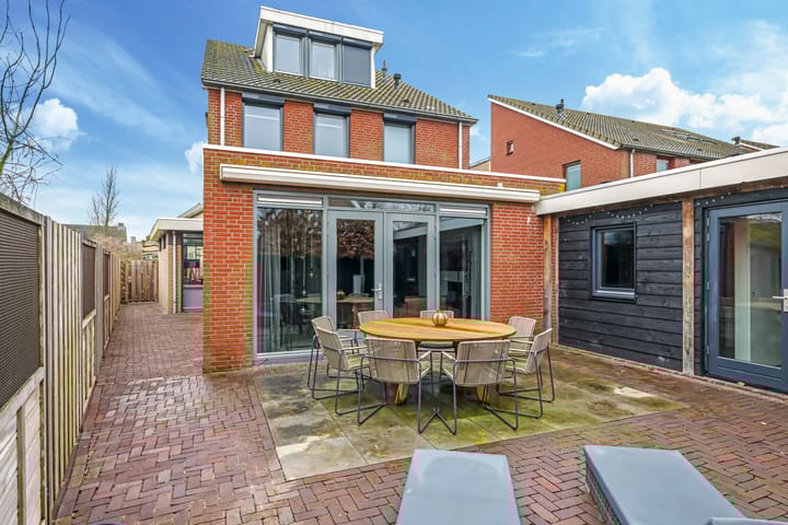 Foto 60 van Amaryllisstraat 15