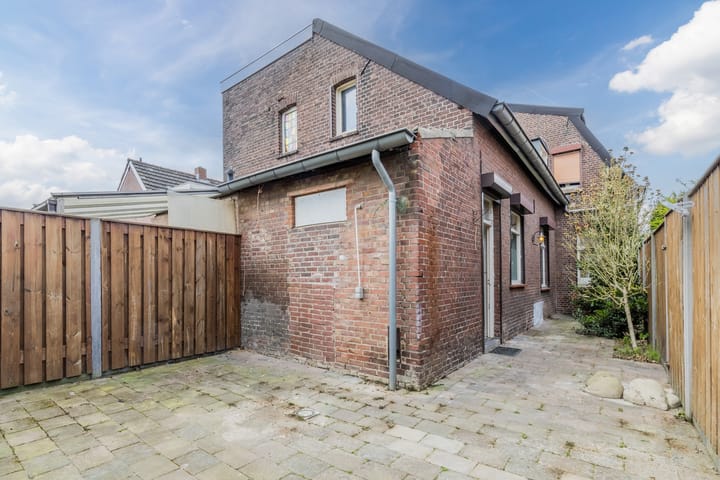 Foto 23 van Schoolstraat 14