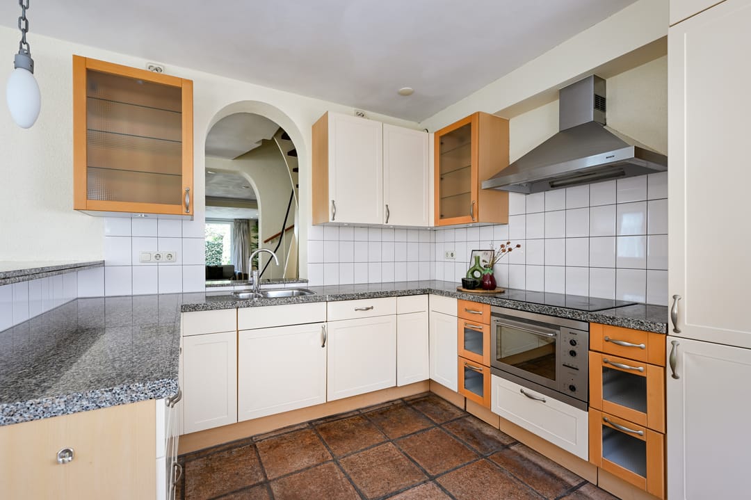 Foto 13 van Willem Klooslaan 12