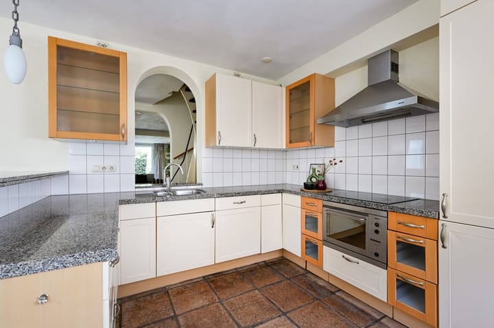 Foto 13 van Willem Klooslaan 12