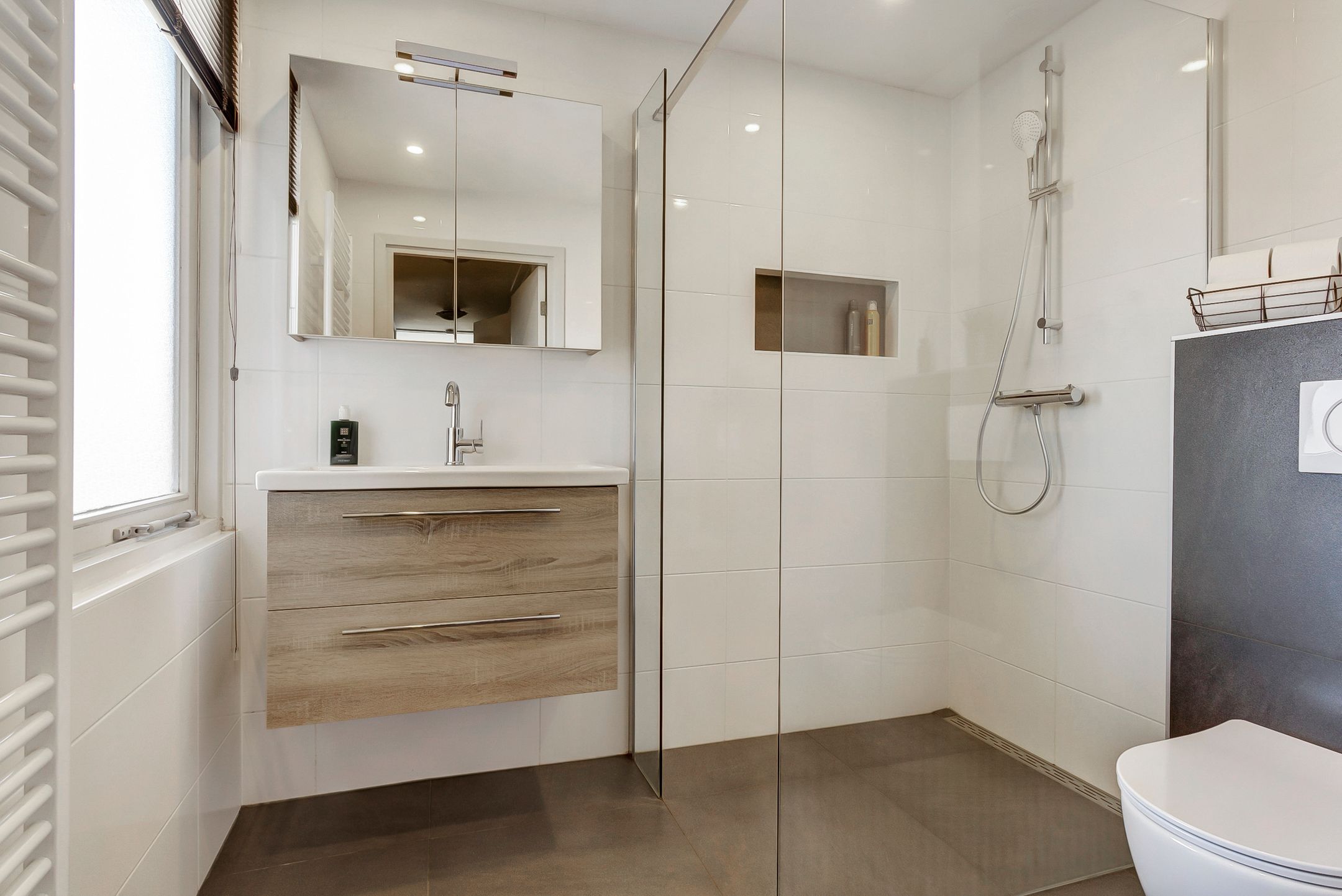 Foto 3 van Duyst van Voorhoutweg 20