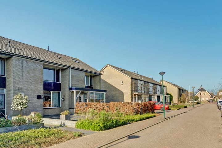 Foto 6 van Duyst van Voorhoutweg 20