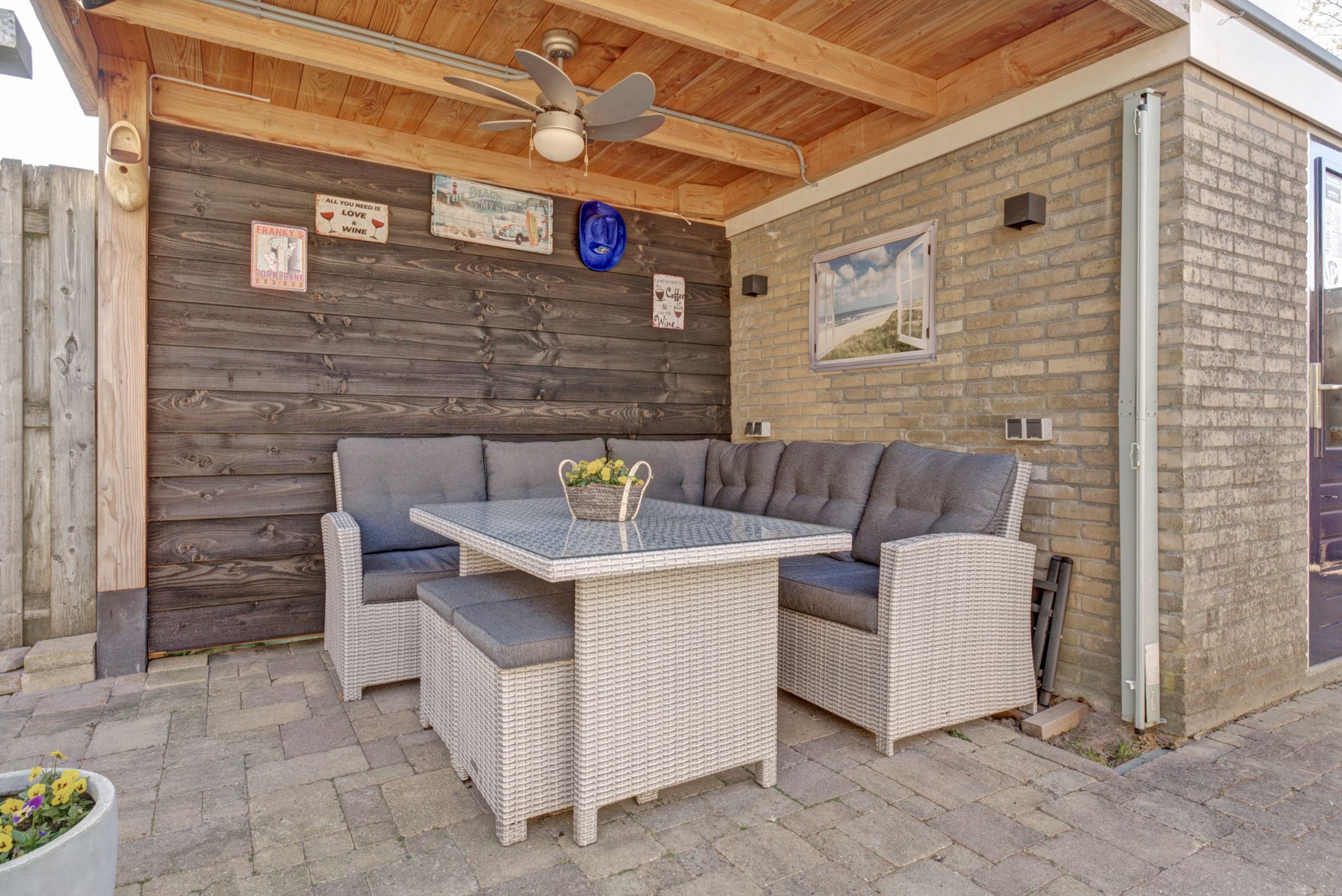 Foto 21 van Duyst van Voorhoutweg 20