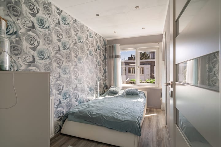 Foto 22 van Van Elburgstraat 30