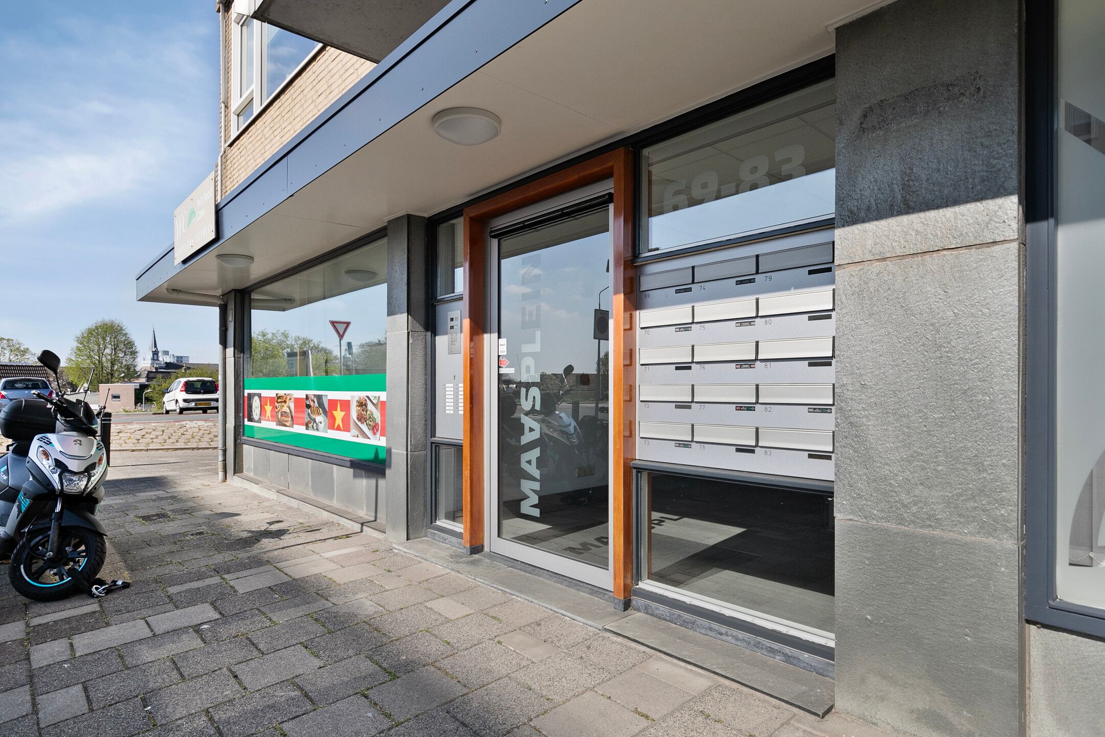 Photo 6 of Maasplein 79