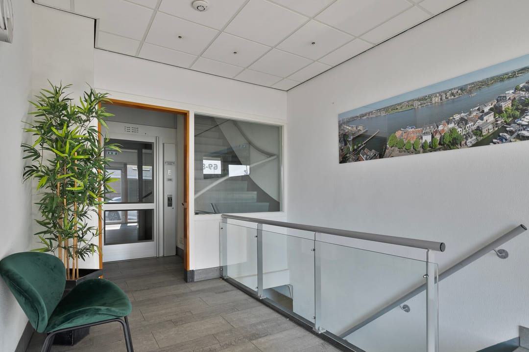 Photo 7 of Maasplein 79