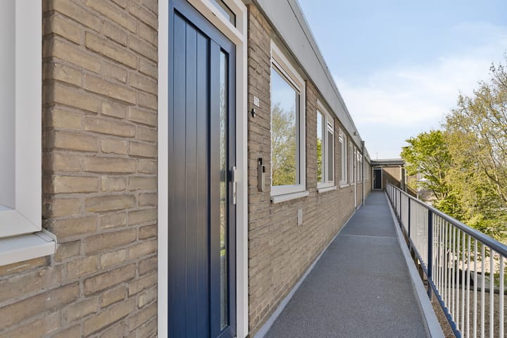 Foto 8 van Maasplein 79