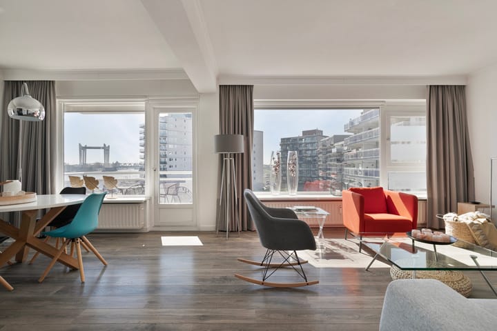 Foto 15 van Maasplein 79