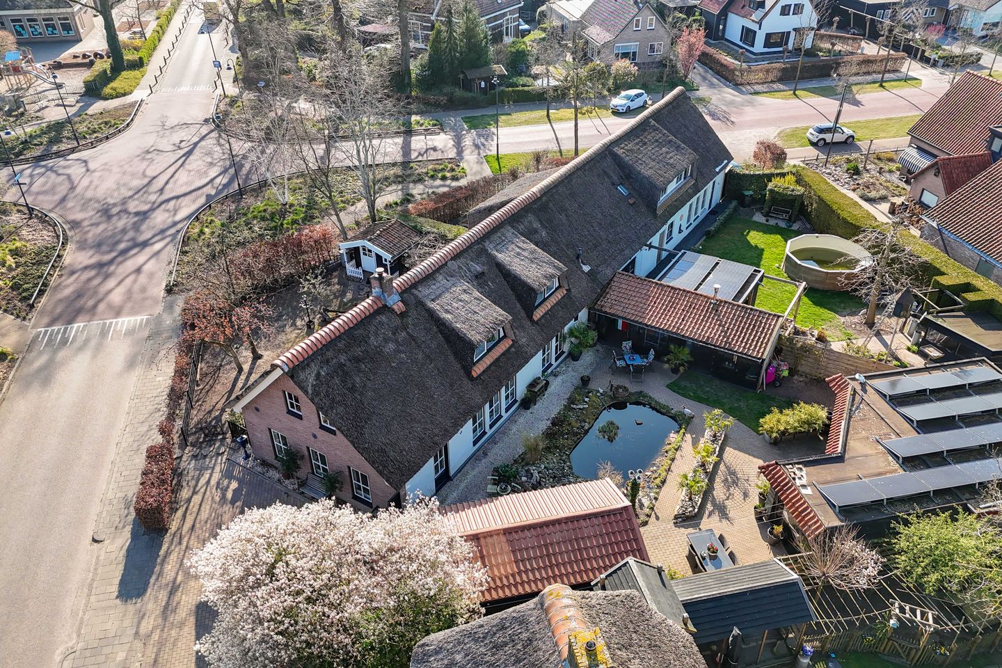 Foto 10 van Koningin Wilhelminalaan 1