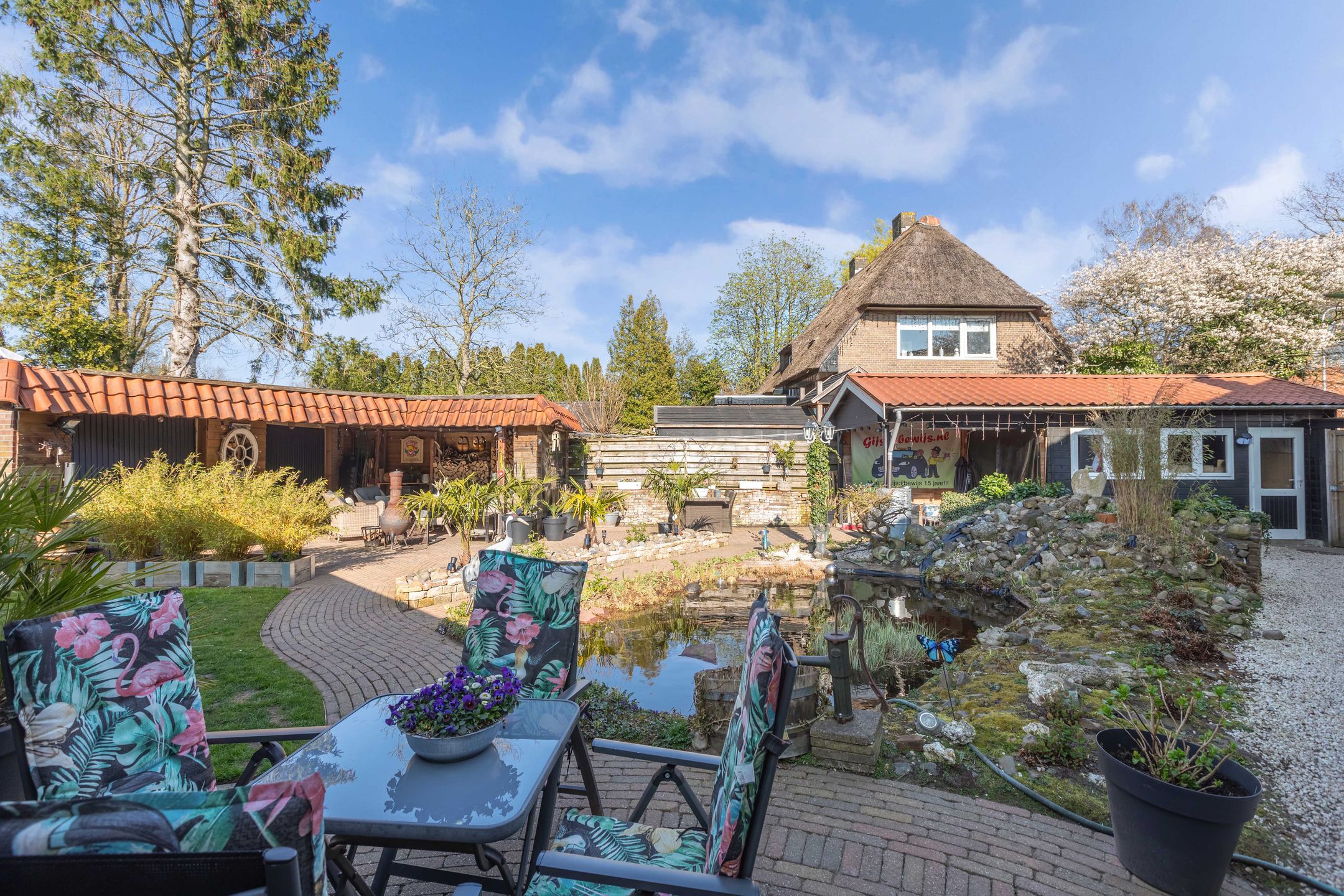 Foto 33 van Koningin Wilhelminalaan 1