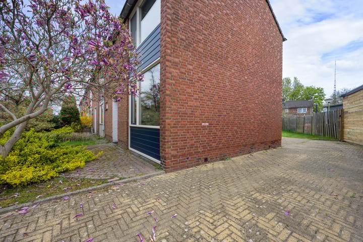 Foto 33 van Jeen Stokerstraat 10