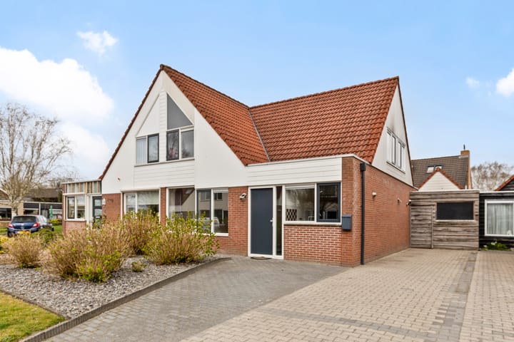 Zuudgoorn 6