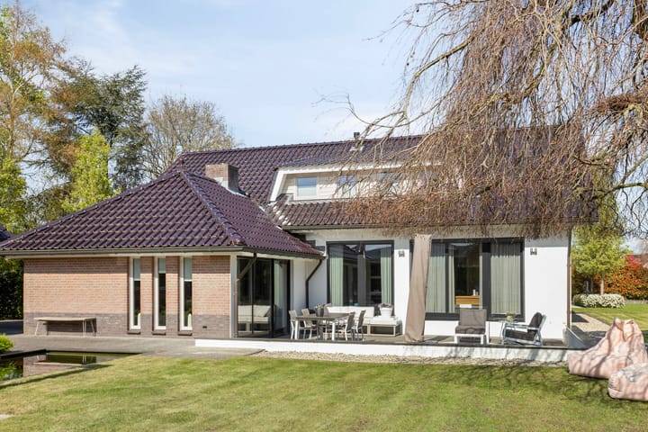 Foto 2 van Smalriemseweg 15