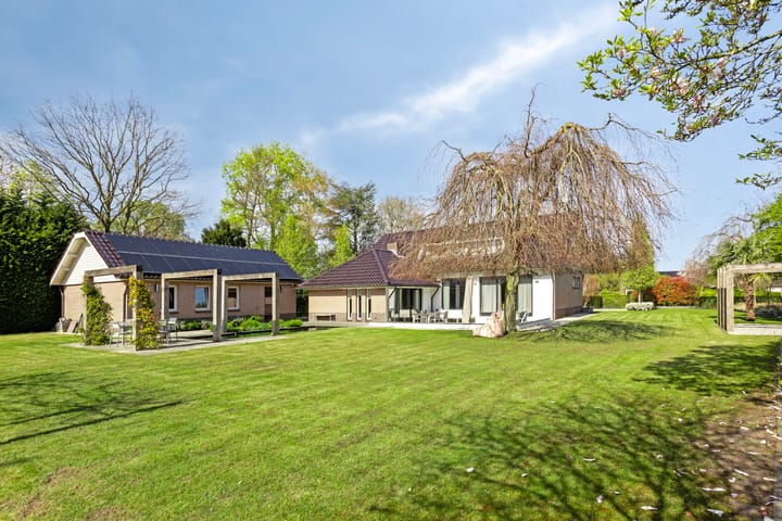 Foto 5 van Smalriemseweg 15