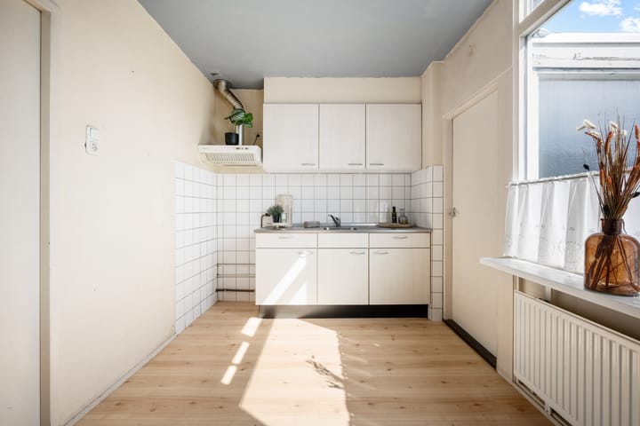 Photo 6 of Jeen Stokerstraat 12